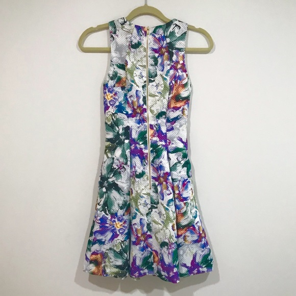 ⭐️FINAL MARKDOWN⭐️ H&M Floral Watercolor Dress - Picture 2 of 6
